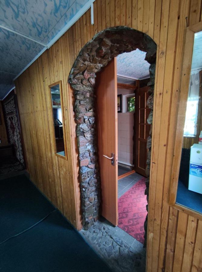 Hotel Petrovskaya Pristan 2 Cholpon-Ata Exterior foto